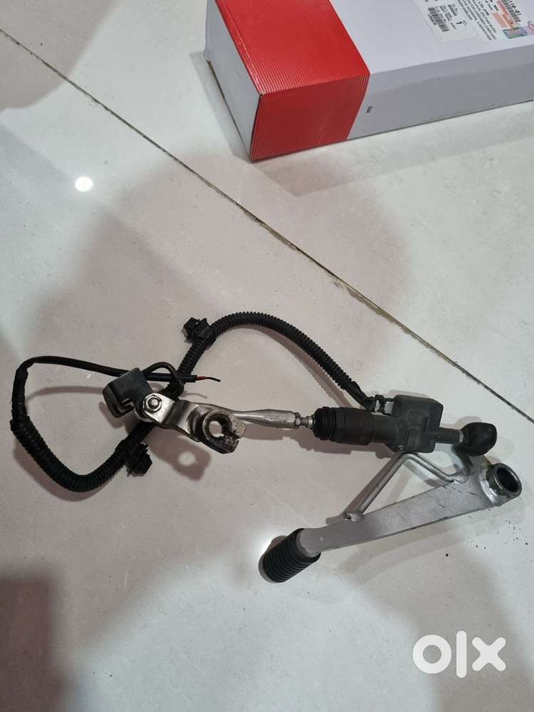 Yamaha OEM quickshifter assembly for R15 V4