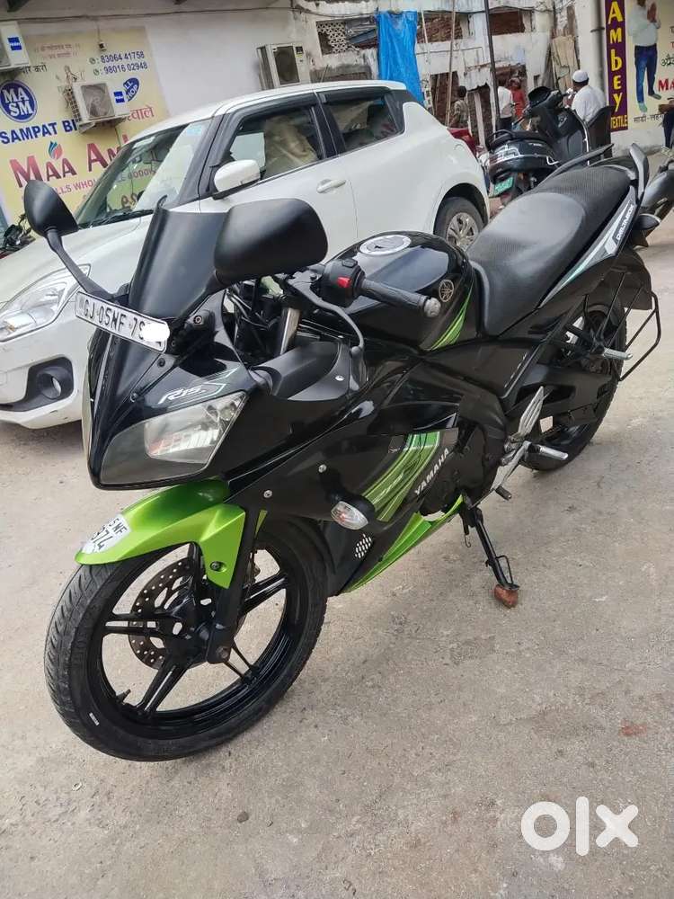 Yamaha r15 very good original company condition ingin color 1 onar