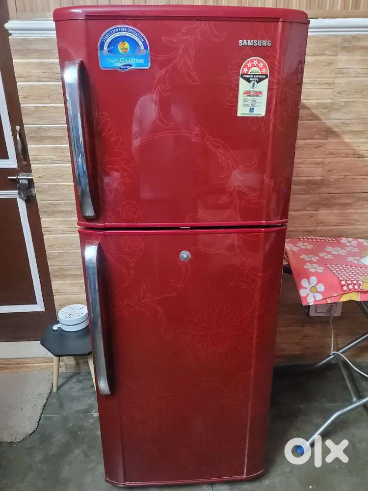 Selling fridge in good condition