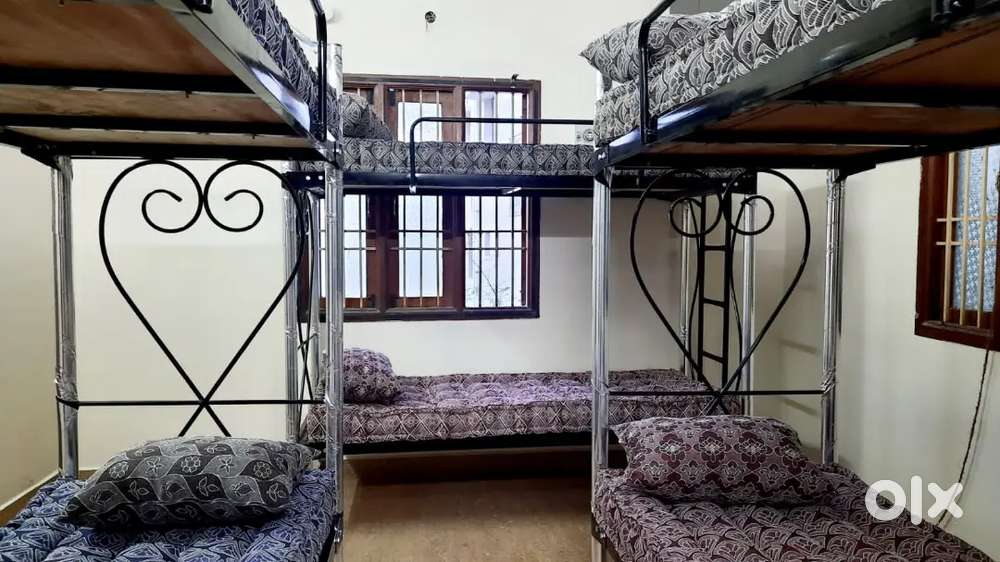 PG MENS HOSTEL Near MEENAKSHI DENTAL COLLEGE, ALAPAKKAM