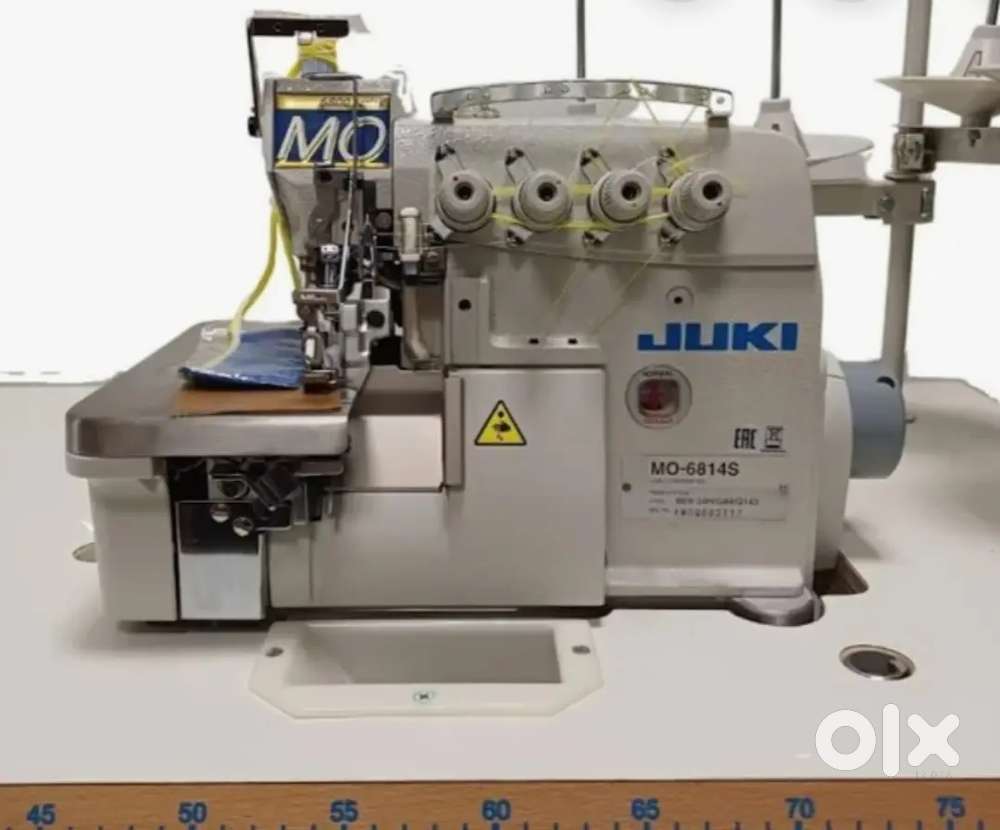 4 thread overlock machine