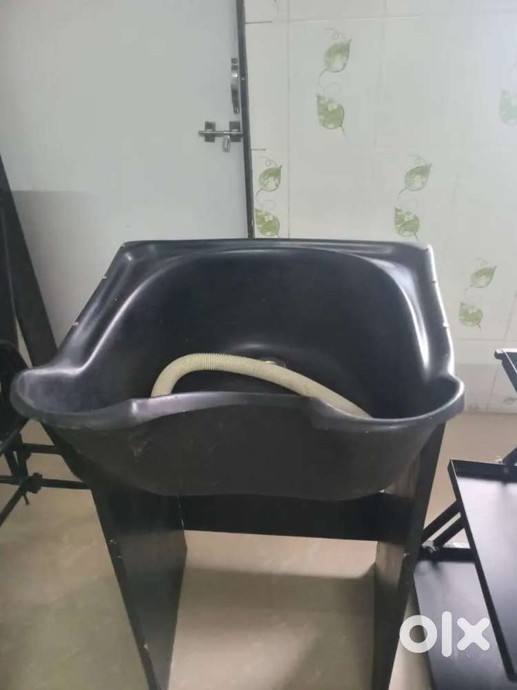 Parlour releted