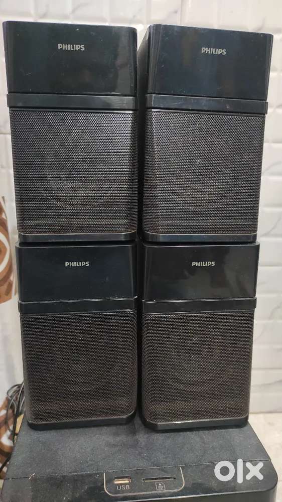 Philips Bluetooth Home theatre speaker with 4 mini speaker,