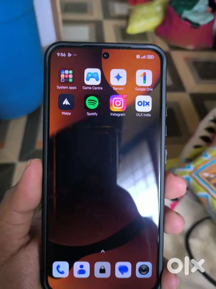 Xiaomi 15 12GB/512GB storage Black colour