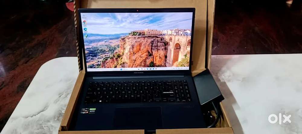 Asus vivobook OLED 4gb NVIDIA RTX 3050  graphic card gaming laptop