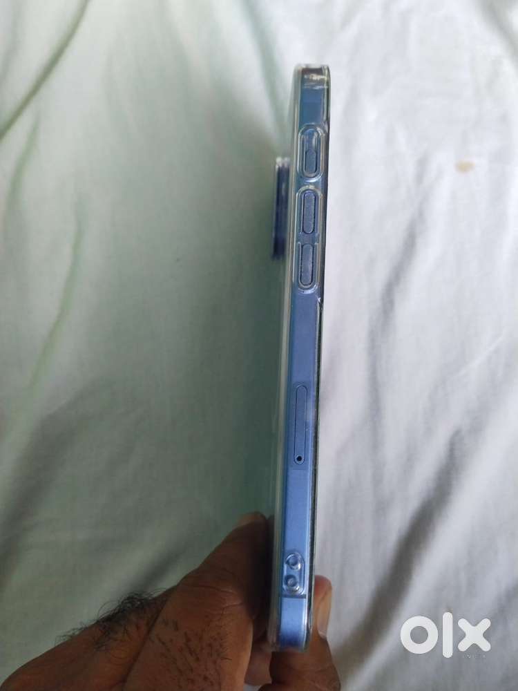 70000 iPhone 16 plus’s