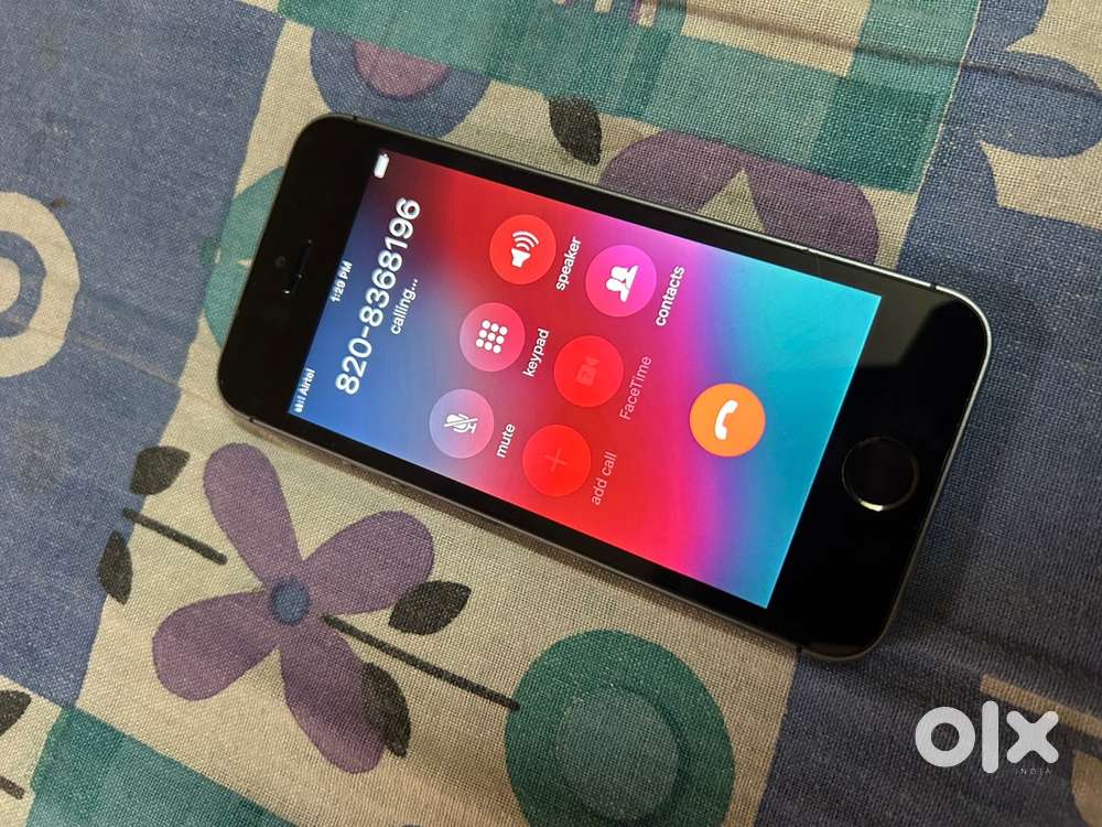 iPhone 5S  for sell at only 9999 rs.