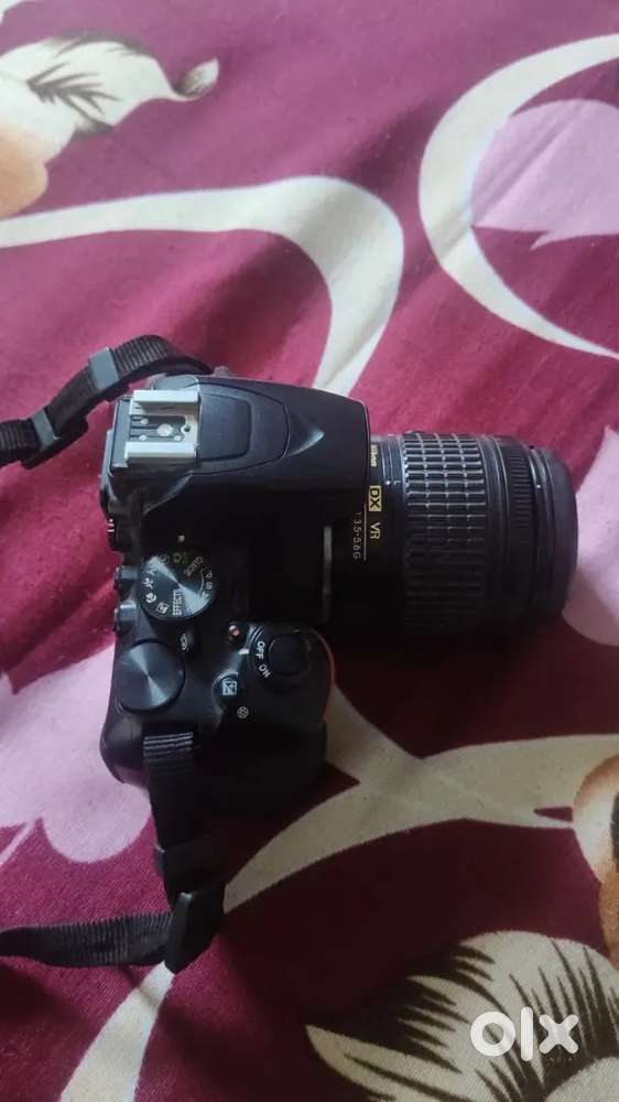 M selling my DSLr 3500D urgent
