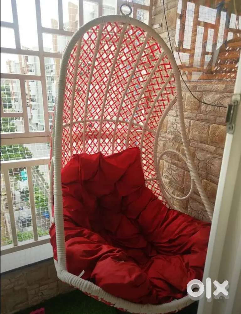 Hanging basket Swing Chair with cushion