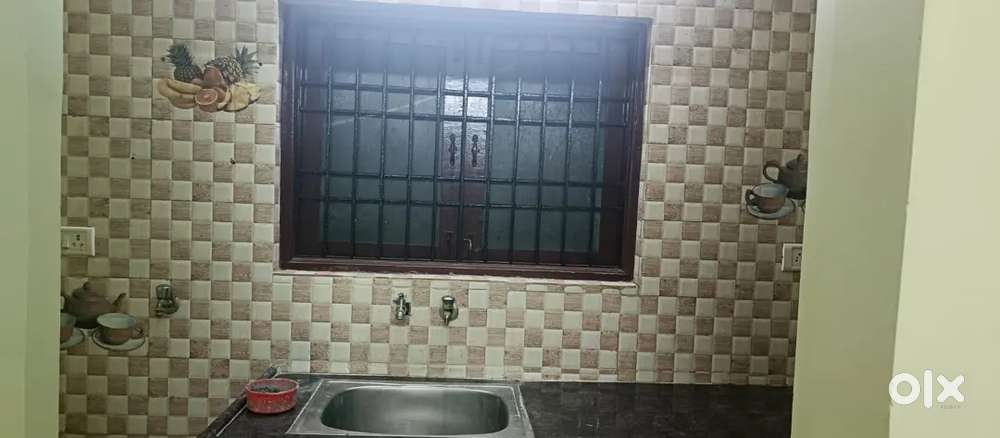 1bhk ground floor @maduravoyal