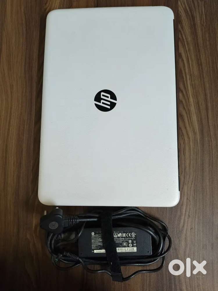 HP Pavilion 15.6”  i3 6th Gen  8GB RAM  1TB HDD + 128GB SSD