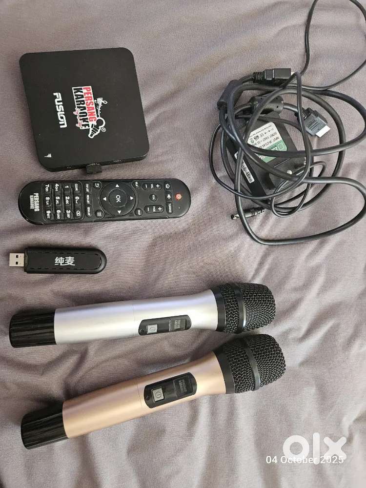 Persang Karaoke with 1000+ pre-installed songs