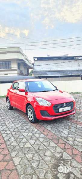 Maruti Suzuki Swift AMT VXI, 2018, Petrol