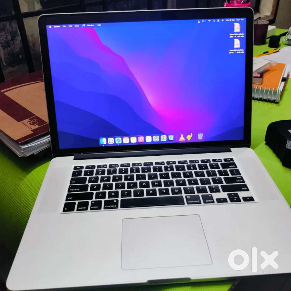 Macbook pro i7 16gb ram 500 installed all music plugins