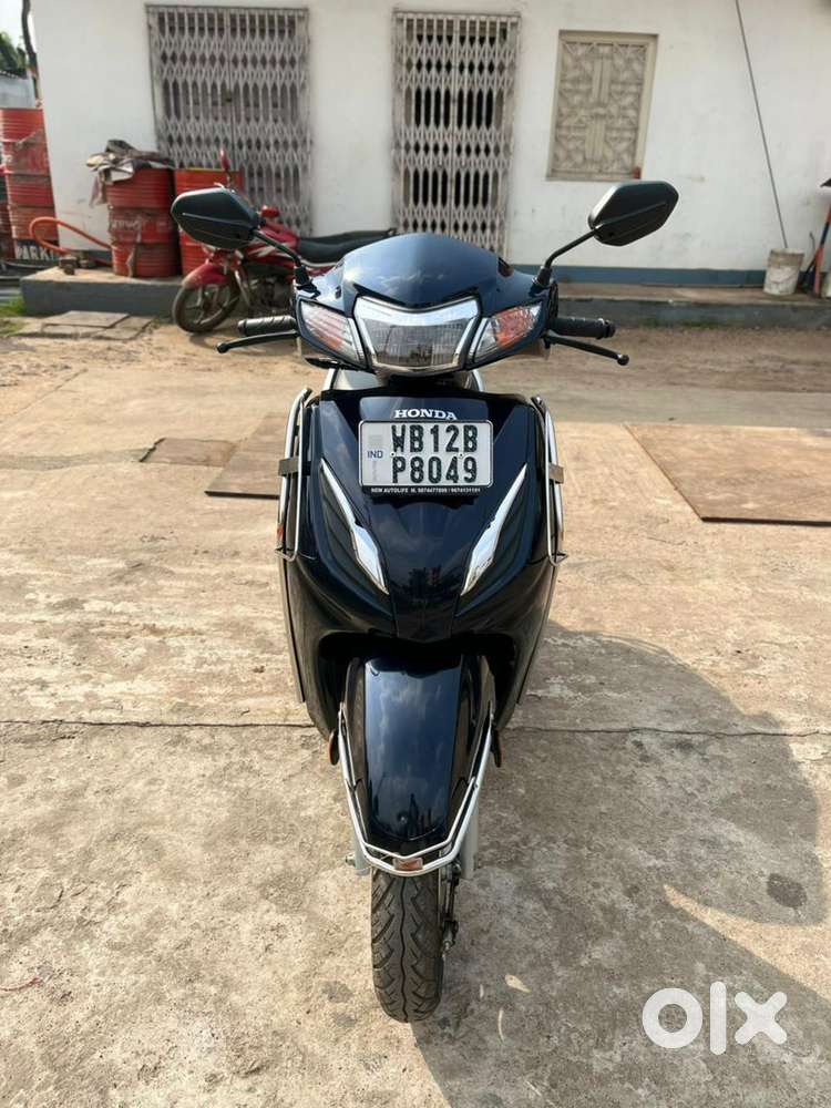 Honda activa DLX 125