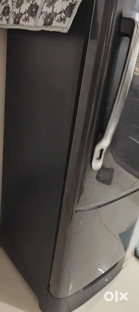 Samsung single door fridge