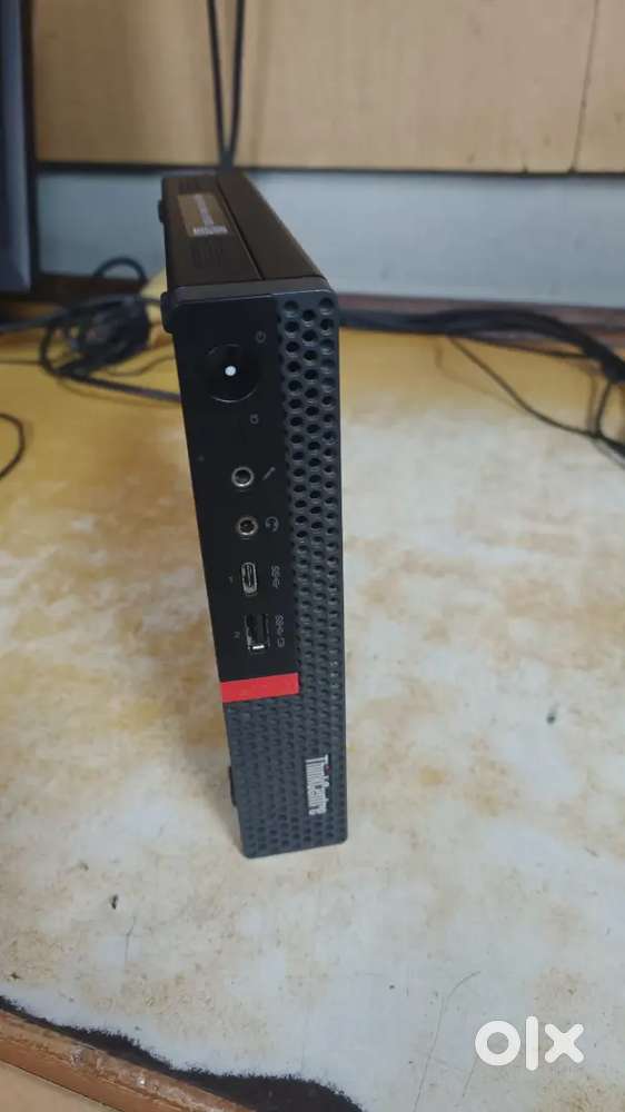 Lenovo i5 8th gen/8gb/256gb SSD