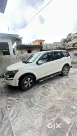 Mahindra XUV500 2014