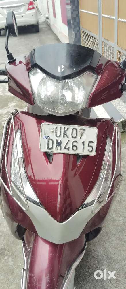 Brand new one hand scooty
