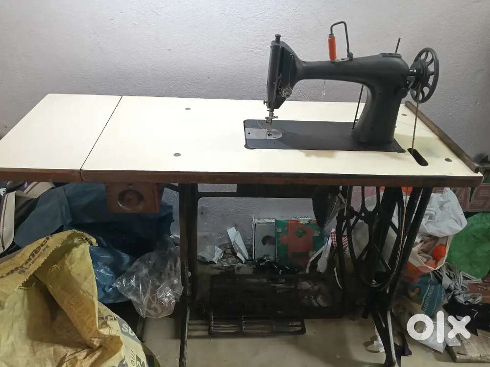 Singer Sewing Machine