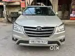 Toyota Innova 2.5 V 8 STR, 2016, Diesel