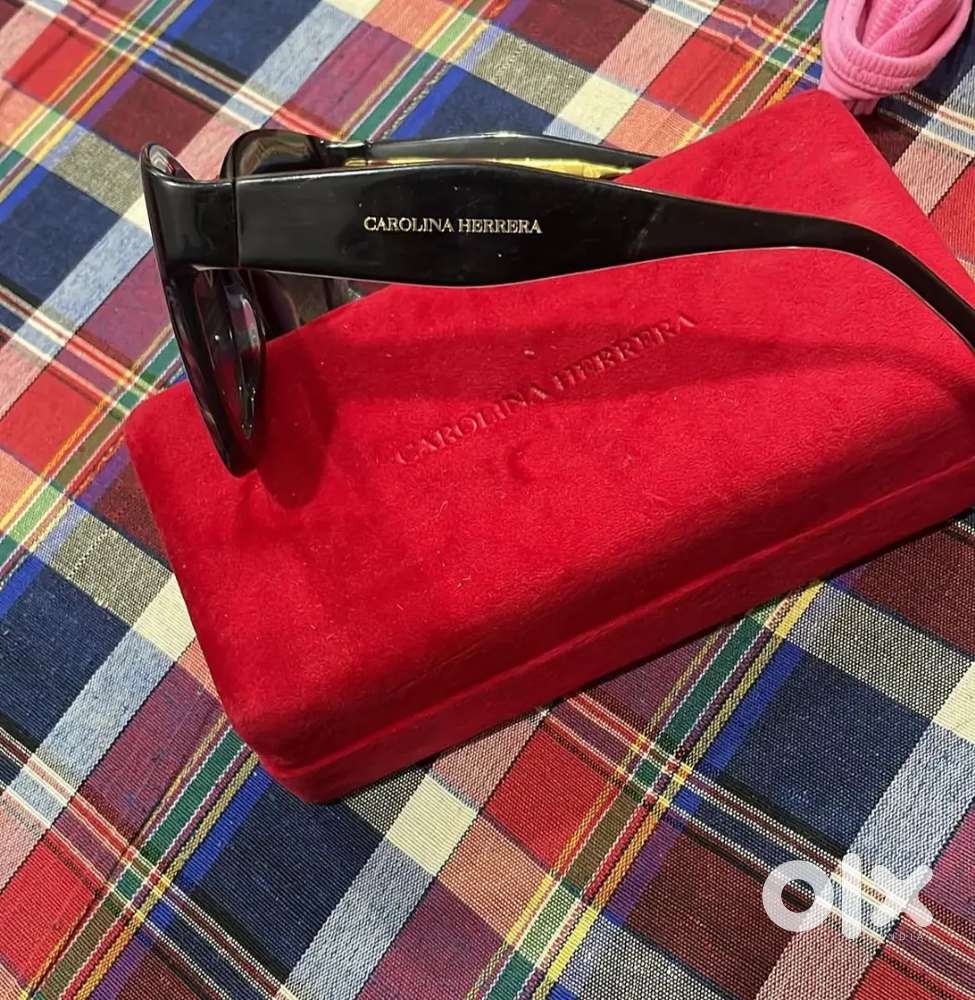 Carolina herrera sunglasses