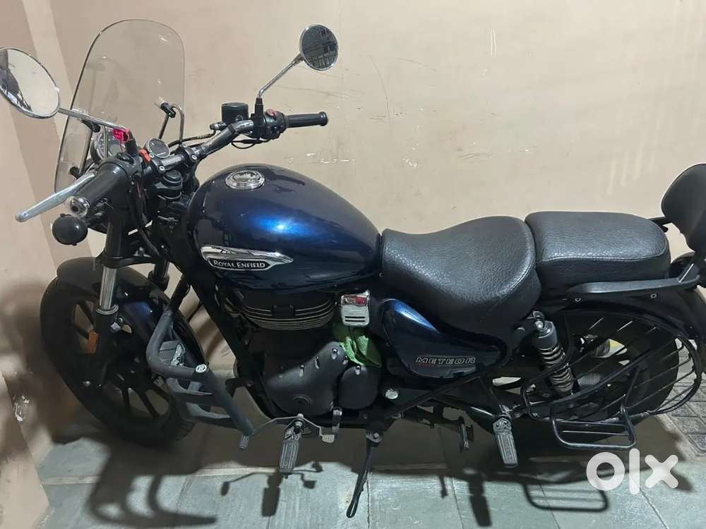 Well maintained Very less driven bike on sell