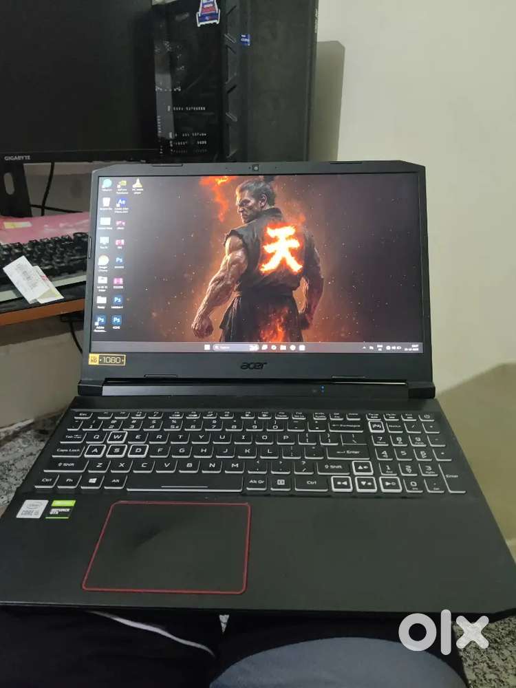 Gaming laptop for gaming, editors and traders use
