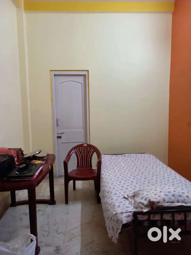 Girls PG at Tollygunge Kolkata