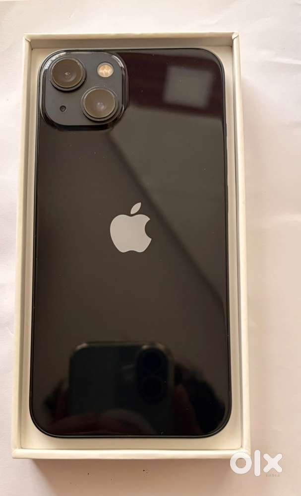 Apple iPhone 13  128 GB  Midnight Black