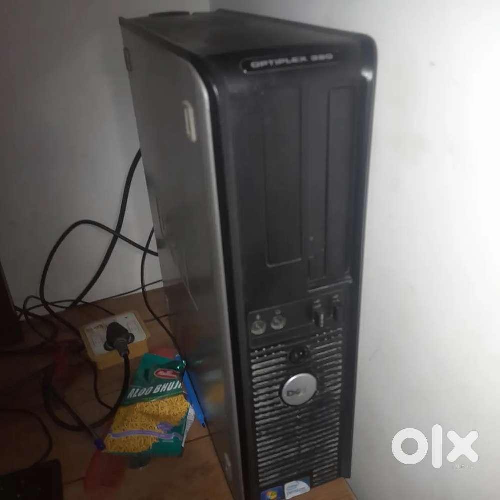 Dell pc 4 gb ram 256 gb storage OK only cpu windows 7 ultimate