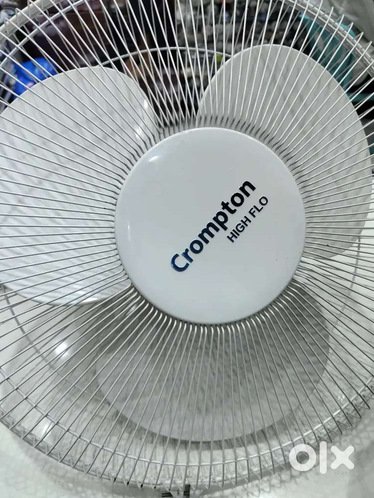 Crompton wall fan