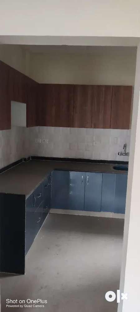 3Bhk semi-furnished flat available in 25k