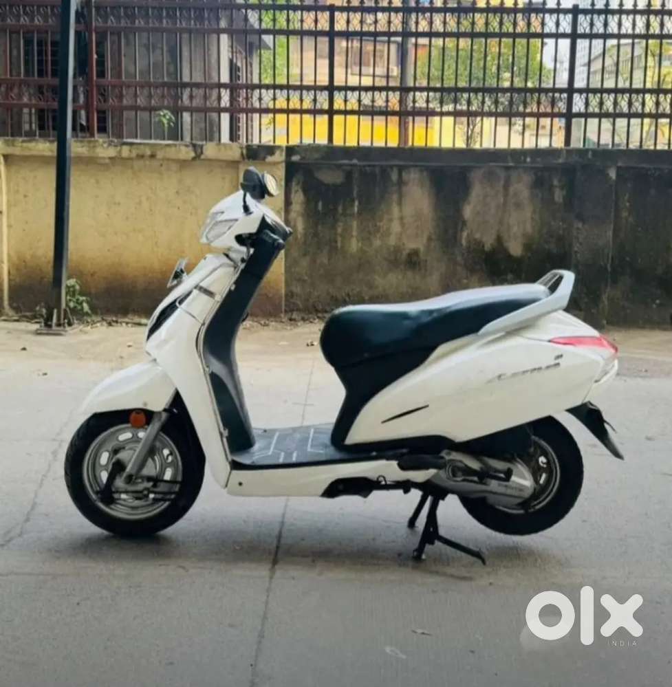 Only Serious customer, Honda Activa 6g dlx model.
