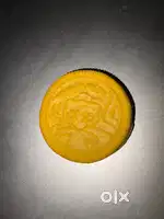A super rare , original Pokémon Oreo featuring the iconic Pokemon Mew!