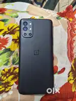 OnePlus 9r 8/128 with bill box charger