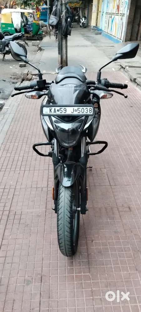 Bajaj Pulsar P 150