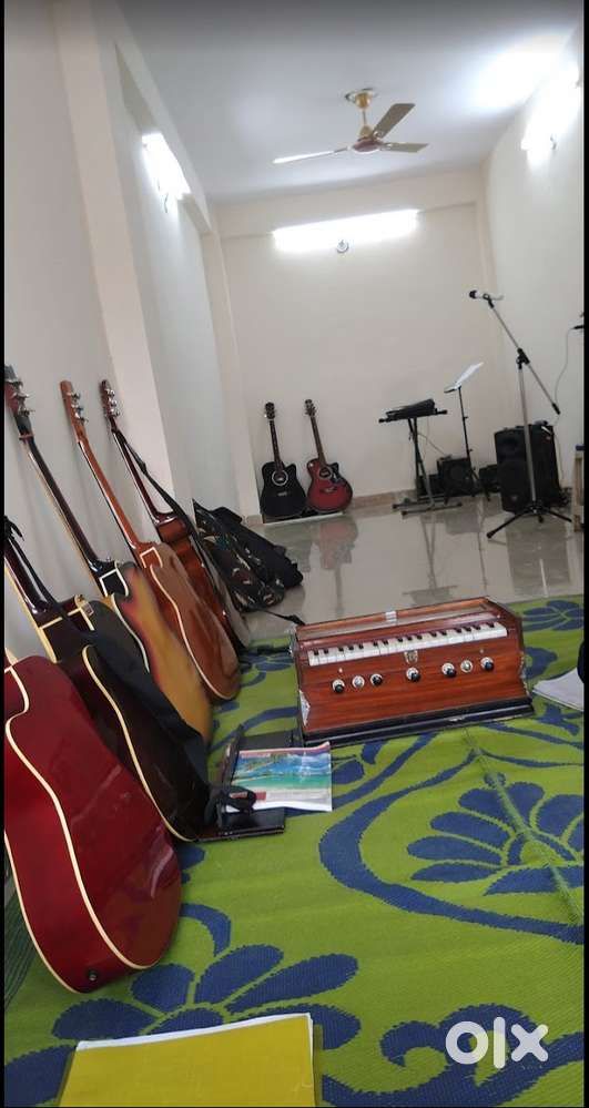 Shop for sale near Dr. Maria School