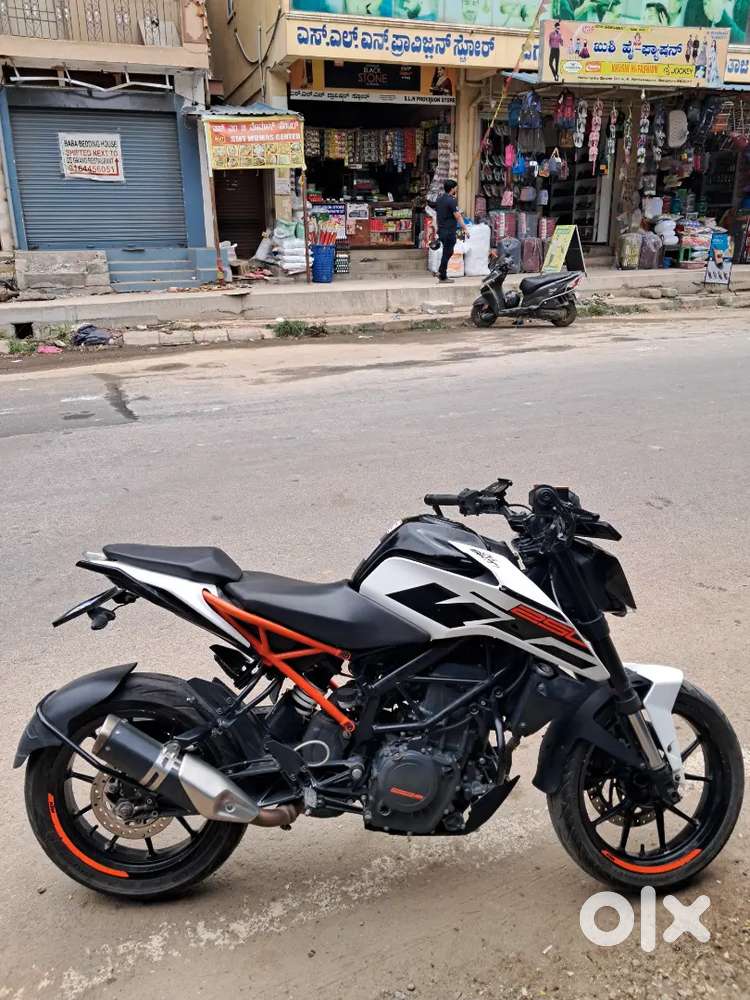 KTM DUKE 250 BS4