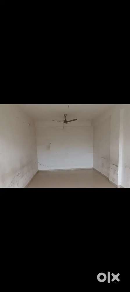 Shop for sell with (running rental)