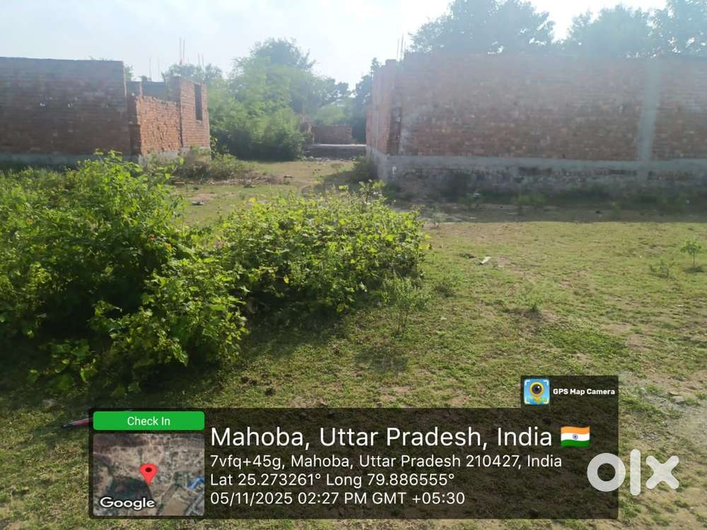 Plot for sale in Mahoba near laudi tigela