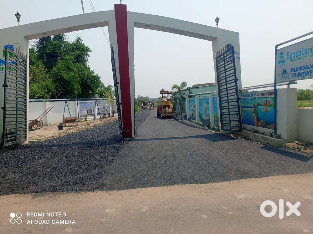 BOOK YOUR DREAM PLOT NEAR SWAMINARAYAN TEMPLE JOKA KOLKATA
