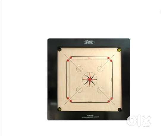 Carrom board