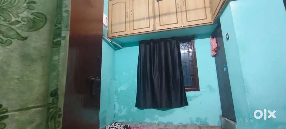 Room sharing for Girls and working women