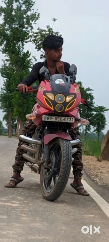 Bajaj Palsar 2020f 2017 35500