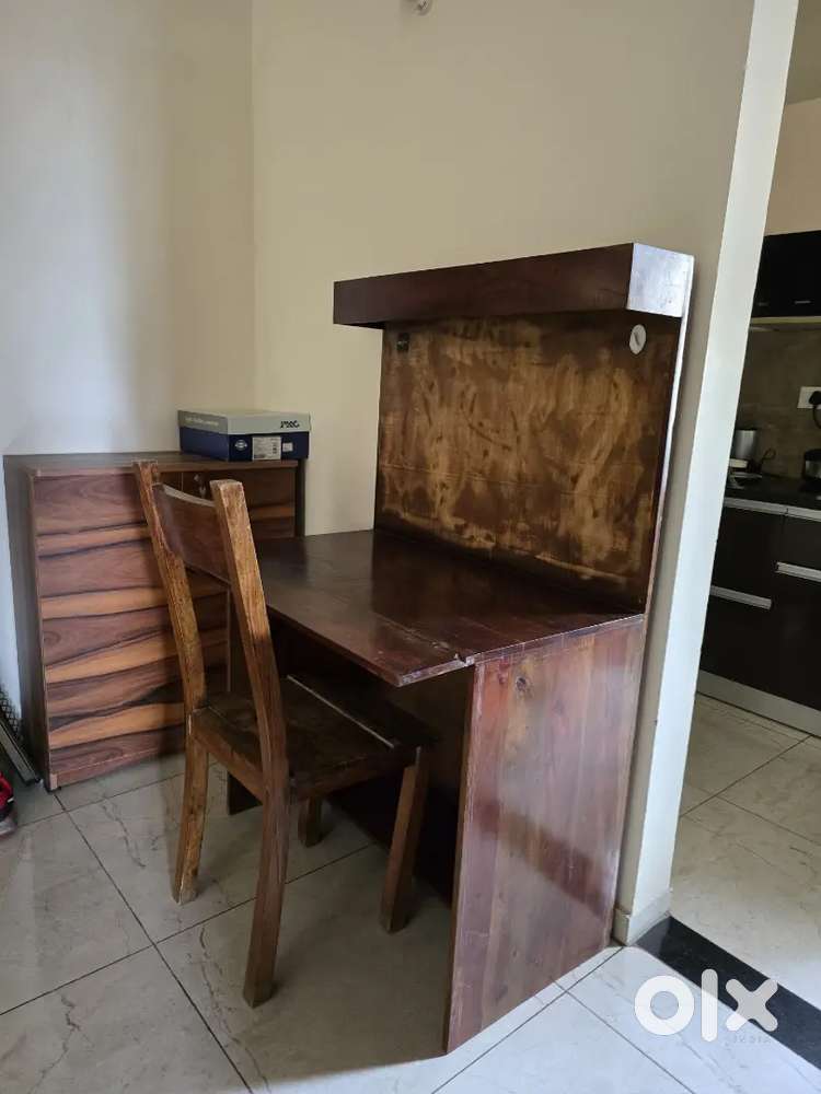 Table chair