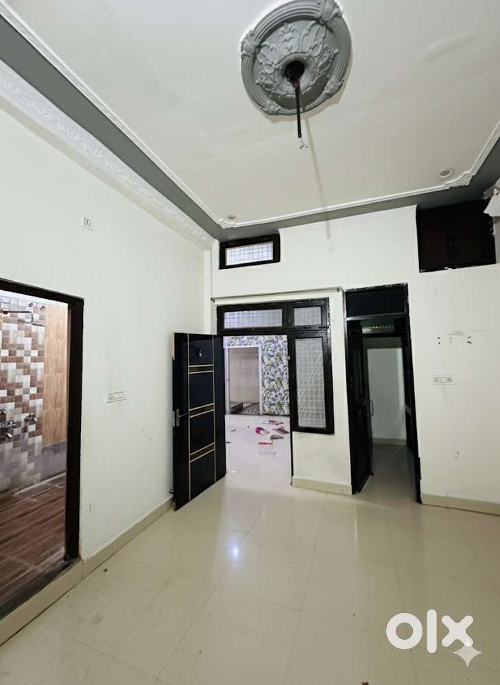 2 bhk flat for rent strictly for people in government service