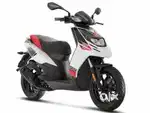 Selling my good condition aprillia sr 150