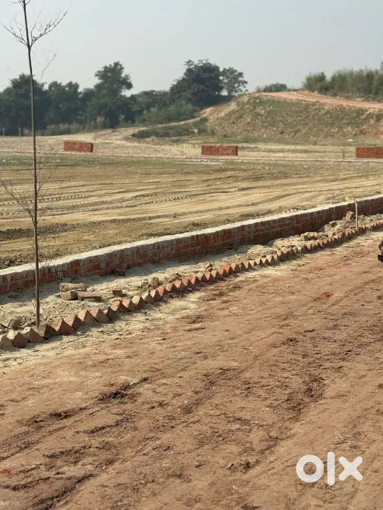 Rate h appka 799sq abhi ka baki khuch din me 1000sq