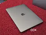Apple Macbook Pro i5/16/256gb SSD 2020 13Inch Retina Touchbar Touch ID